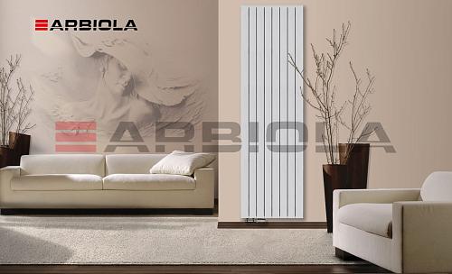 Arbiola Liner V 500-36-06 секции цветной вертикальный радиатор c нижним подключением